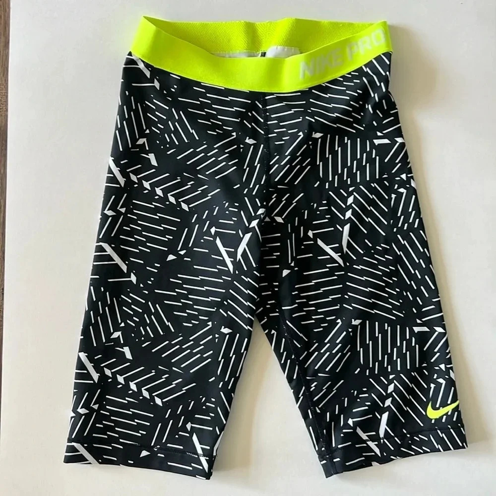 Nike Women’s Pro 11 Bash Training Shorts White/Black/Volt Size Medium - Picture 3 of 11